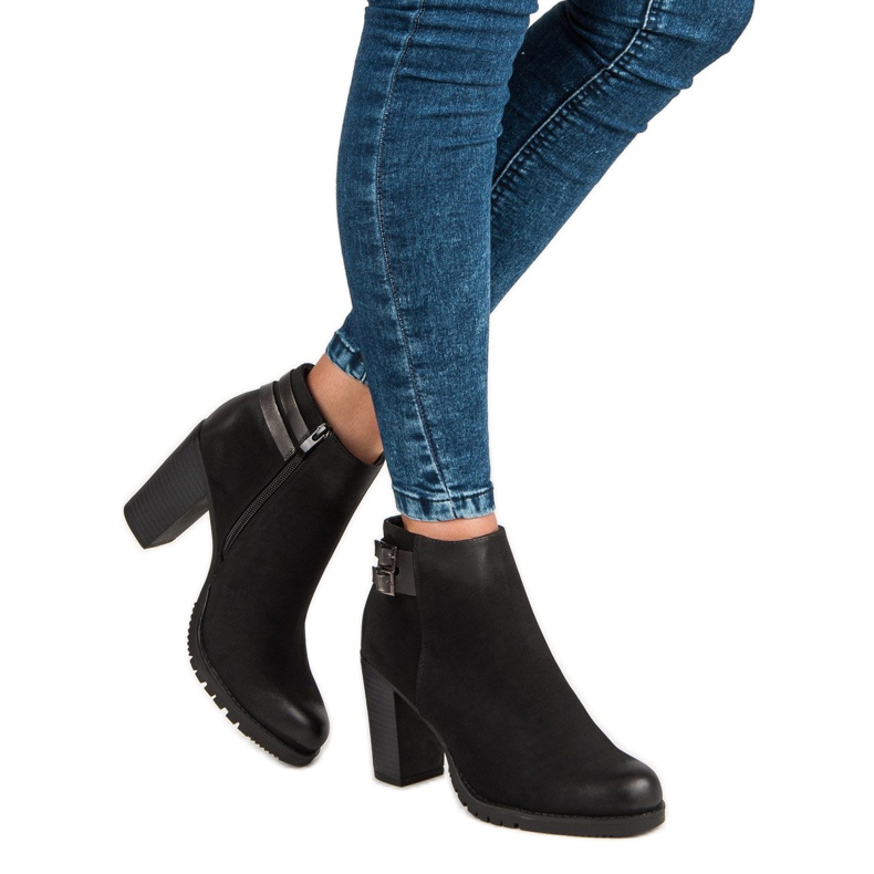 Show It Klassische Stiefel auf der Post schwarz 2