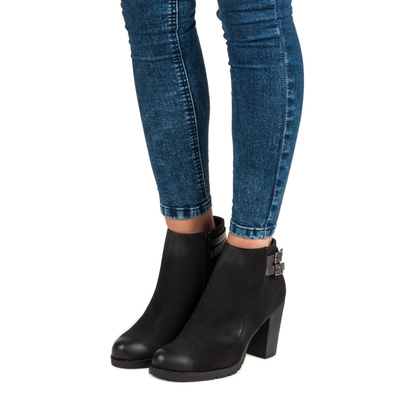 Show It Klassische Stiefel auf der Post schwarz 1