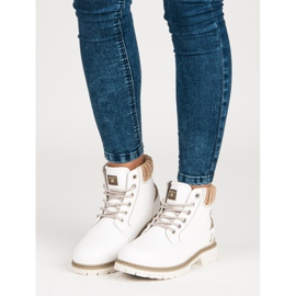 McKey Weiße Wanderschuhe für Damen 1