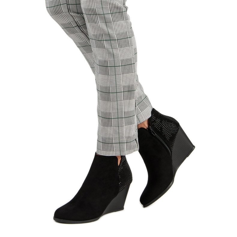 Corina Elegante Keilstiefel schwarz 1