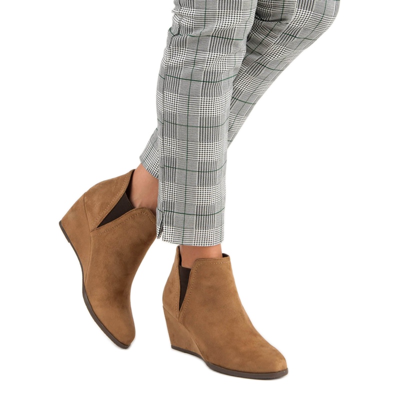 Corina Kamelfarbene Keilstiefel braun 1