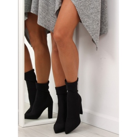 Schwarze Neopren-Stiefel mit hohen Absätzen NS028P 1