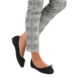 Lucky Shoes Schwarze Ballerinas 2