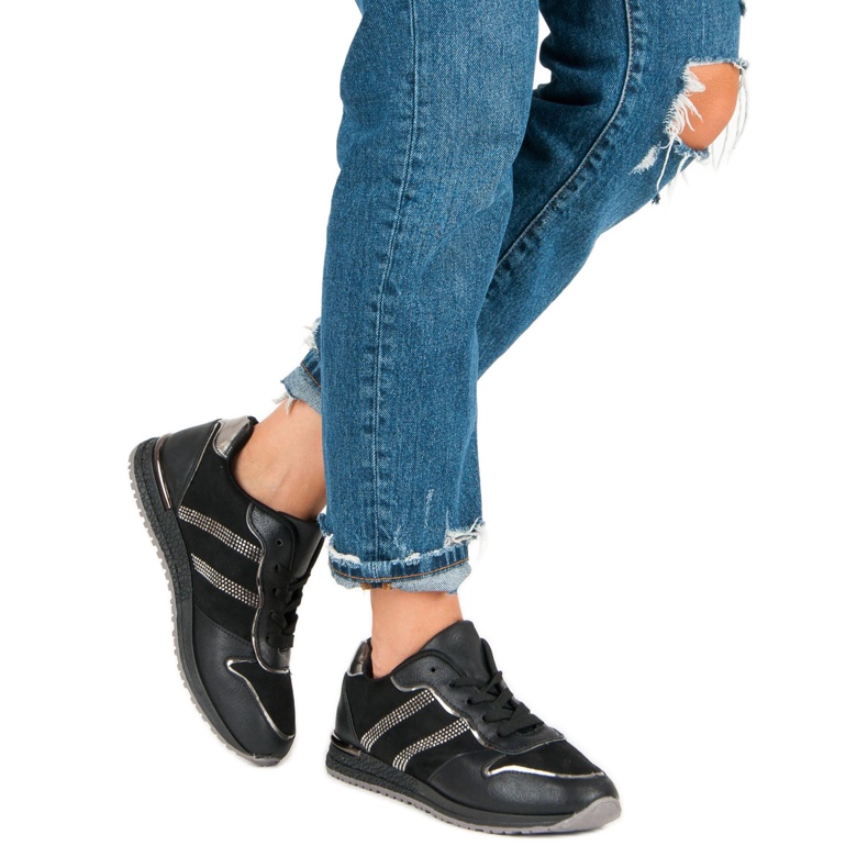 Schwarze VICES-Sneaker 2