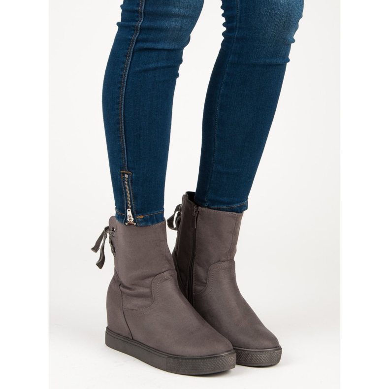 Bestelle Burgunderrote Keilstiefel grau 1