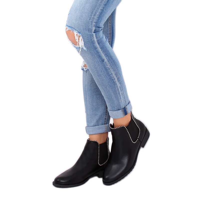 Schwarze Chelsea Boots mit Perlen Q-30 Schwarz 2