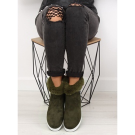 Sneakers für Knöchel isoliert grün NB252P Army Green 1