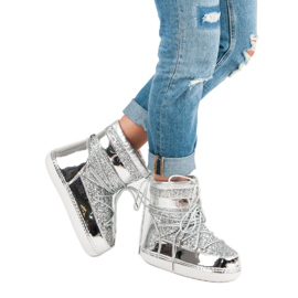 Modische silberne Schneestiefel grau 2