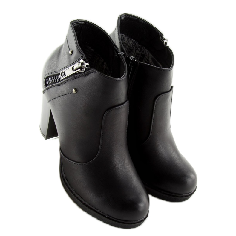 Schwarze Stiefeletten FC-25 schwarz 1