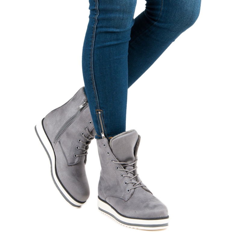 Warme, gebundene Stiefeletten grau 2