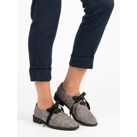 Gebundene karierte Schuhe VICES grau 1