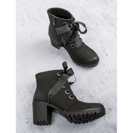 Modische schwarze Vinceza-Stiefel 1
