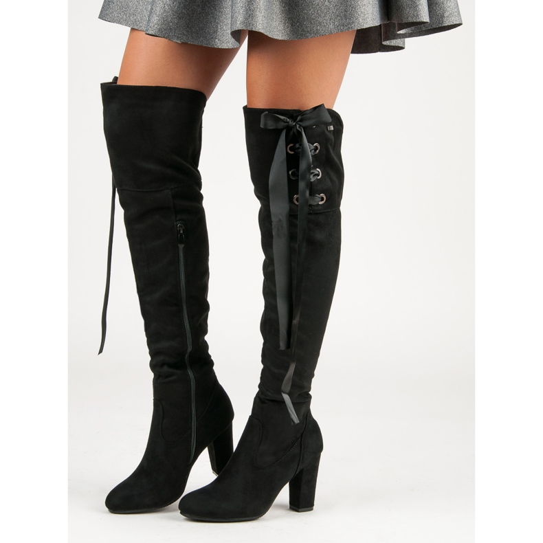 R'S Musketiere aus schwarzem Wildleder 2