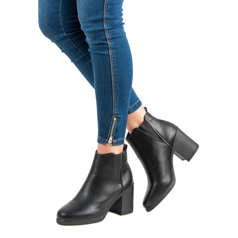 Bequeme High Heels schwarz 1