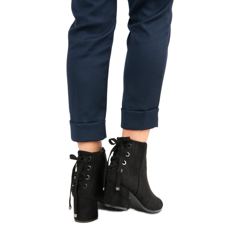 Damenstiefel mit Bindung schwarz 1