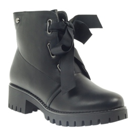 Filippo schwarz gebundene Arbeiter 1