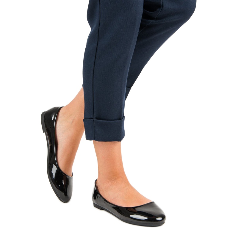 Top Shoes Lackierte Ballerinas schwarz 1