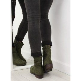 Grüne Damenstiefel 99-135 Olive 2