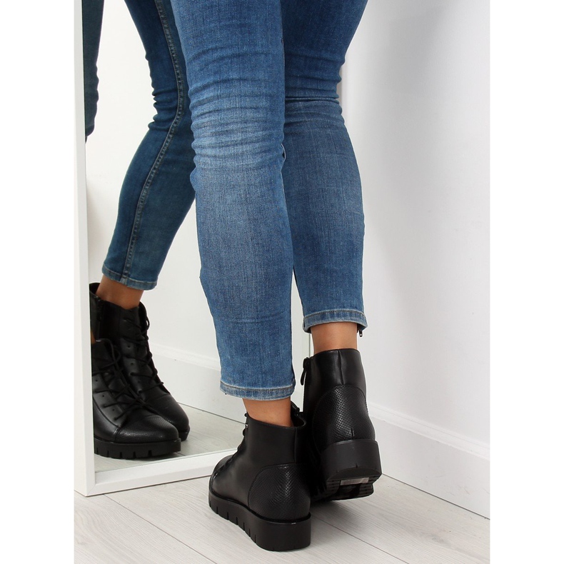 Schwarze Schnürstiefel 6707-1 schwarz 2