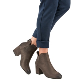 Wildleder-Stiefeletten von VINCEZA grün 2