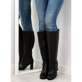 Schwarze High Heels Stiefel QT02P Schwarz 2