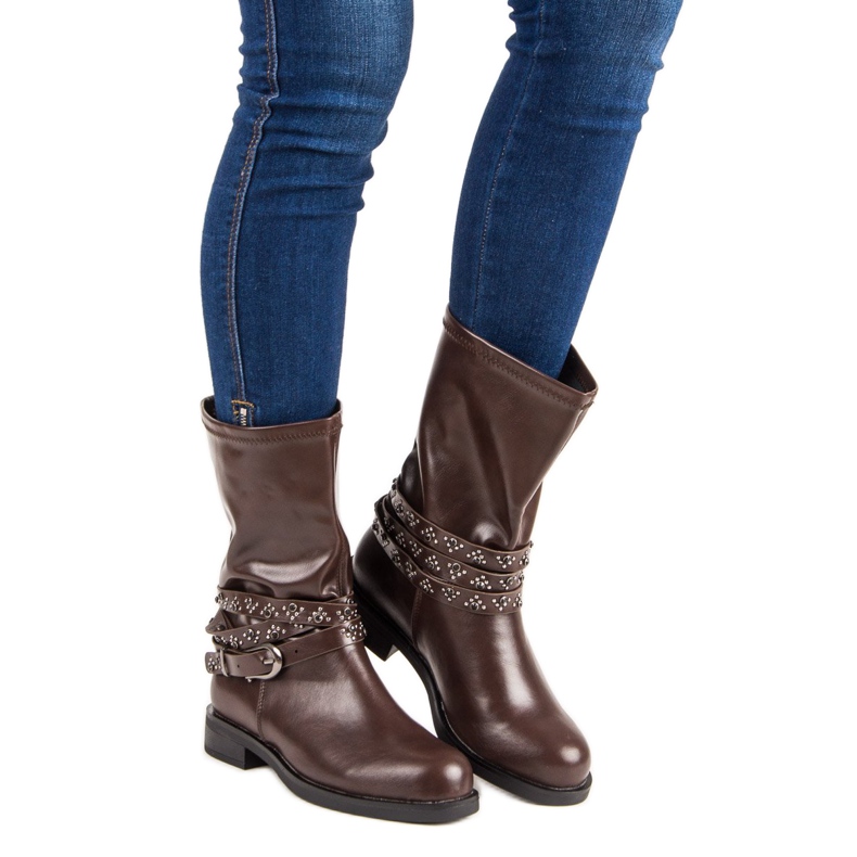 Small Swan Braune Arbeiter 1