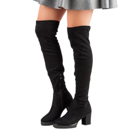 Plateaustiefel aus Wildleder schwarz 1