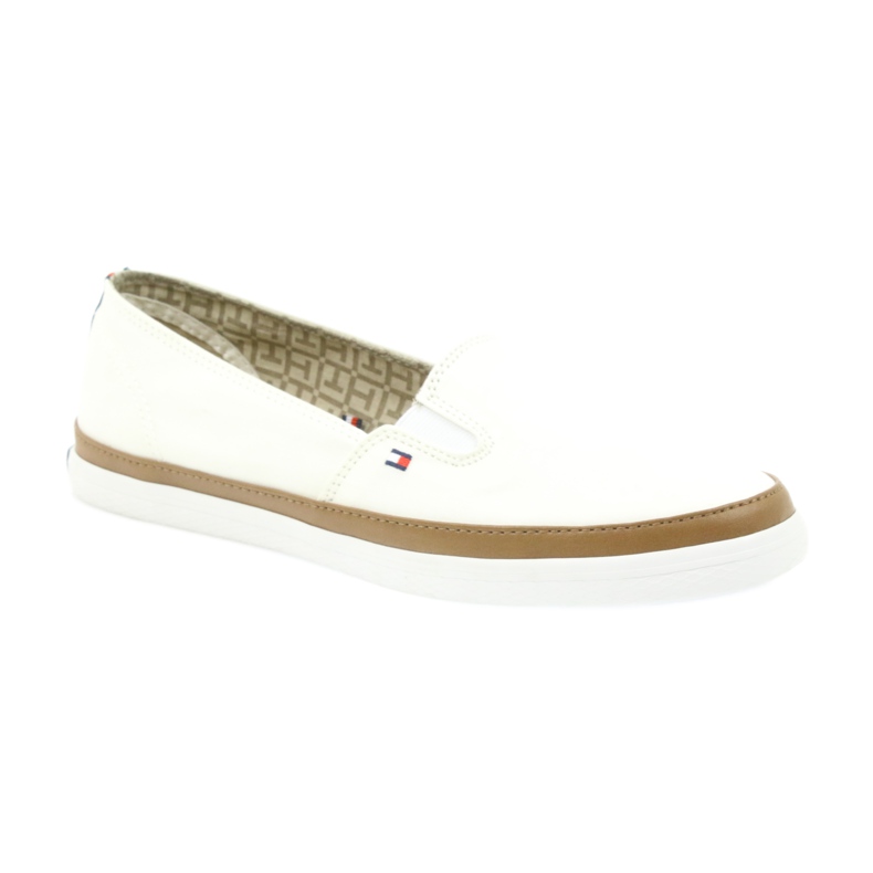 Tommy Hilfiger ICONIC KESHA SLIP-ON 121 weiß 1