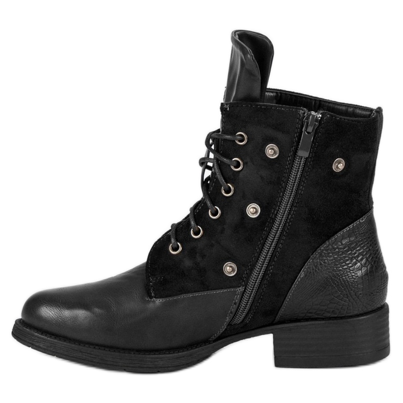 Schwarze Bikerstiefel 1