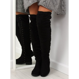 Schwarze Stiefel mit flachen Absätzen 7368 2