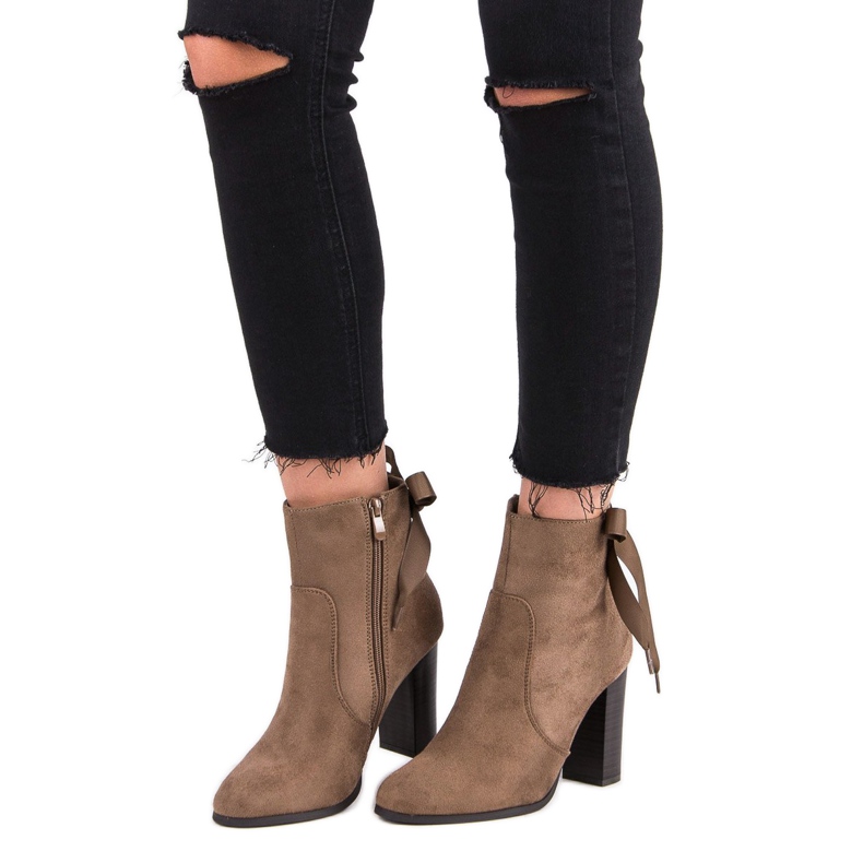 Super Mode Elegante Stiefel auf einem Pfosten braun 1