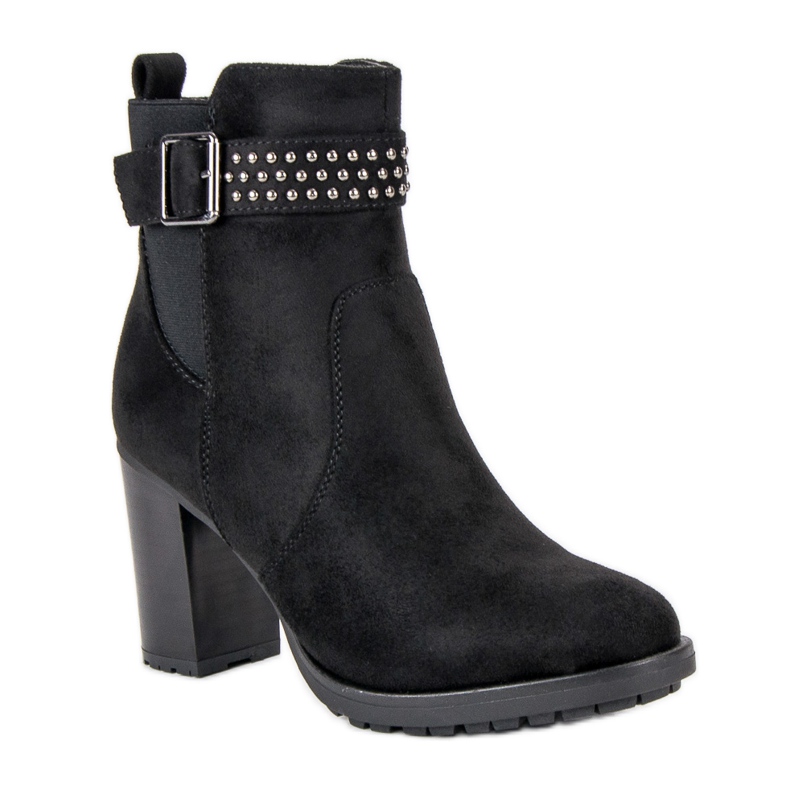 Super Me Wildleder Booties auf einer Bar schwarz 1