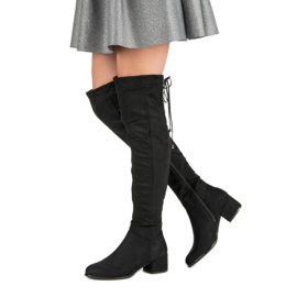 Queentina Schwarze Wildlederstiefel 1