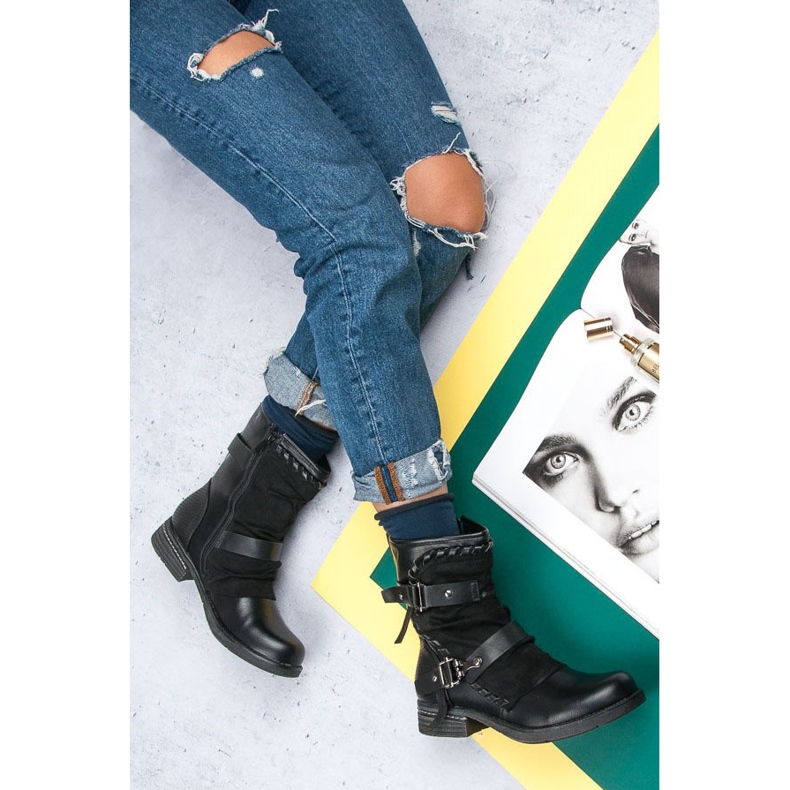 Queentina Rock flache Stiefel schwarz 1