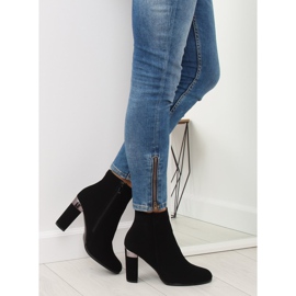 Schwarze Stiefel mit hohen Absätzen 266-10 Schwarz 2