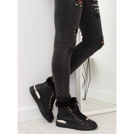 Schwarze isolierte Sneaker F506 schwarz 2