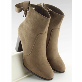 Braune Stiefel mit hohen Absätzen 1331 Khaki beige 2