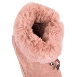 Dekoriertes Mukluki rosa 1