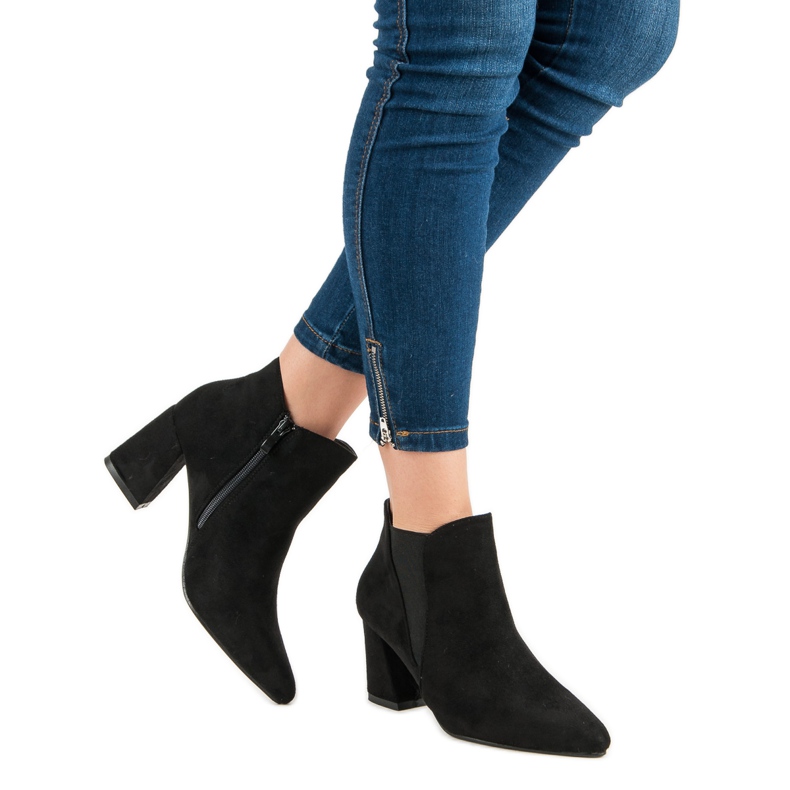 Belle Women Wildlederstiefeletten am Pfosten schwarz 2