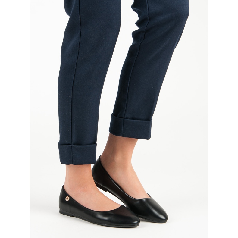 Klassische Ballerinas schwarz 1