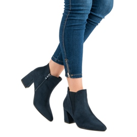 Belle Women Wildleder Booties auf einer Bar blau 2