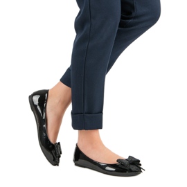 Comer Ballerina mit Schleife schwarz 1