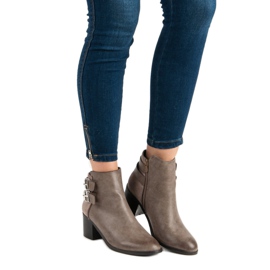 Super Mode Stylische braune Stiefel 2