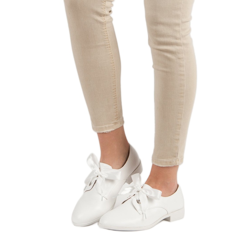 Tina&Co Gebundene Brogues weiß 2