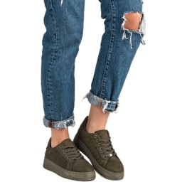 Sneakers auf der MCKEYLOR-Plattform grün 1