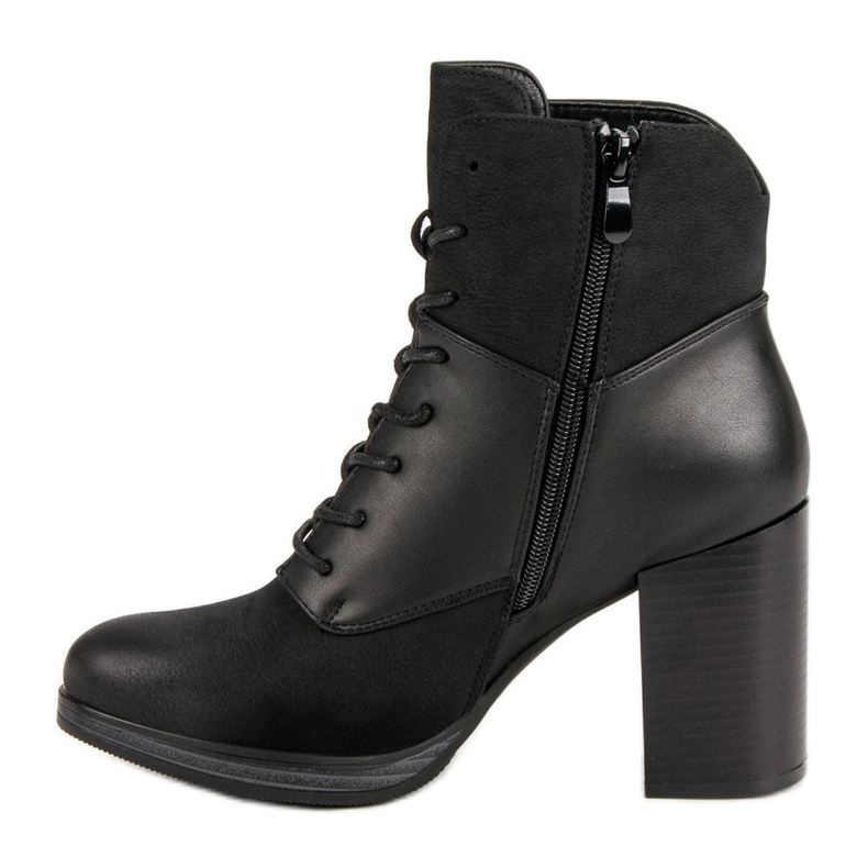 Vinceza Schnürstiefeletten an einem Pfosten schwarz 2