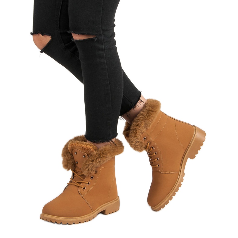 Kamelfänger mit Fell braun 2