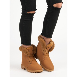 Kamelfänger mit Fell braun 1