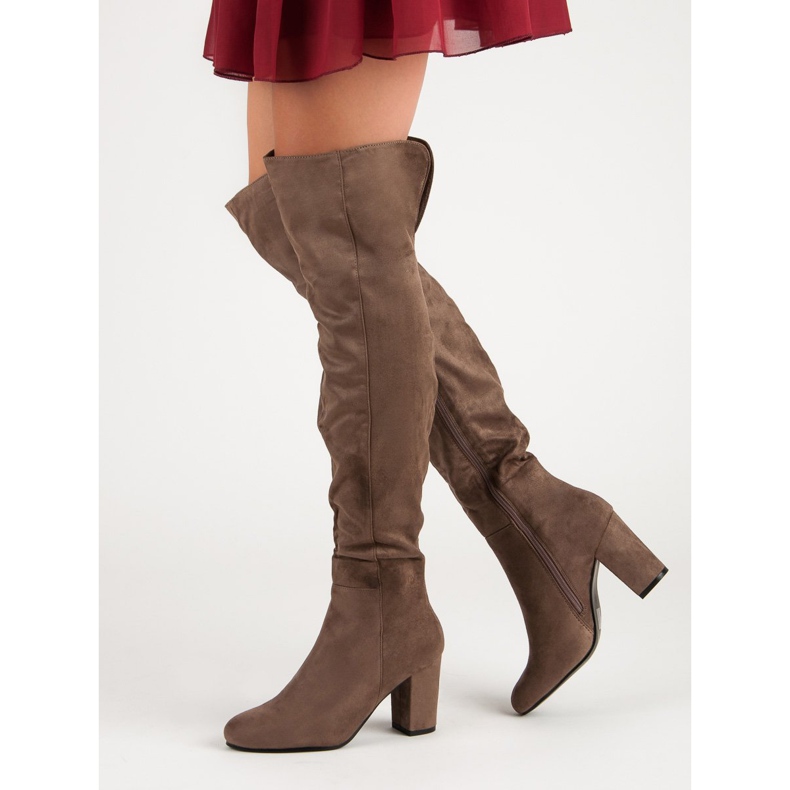 Kayla Beige Musketiere 1