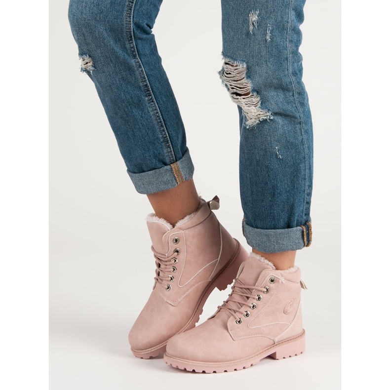 Klassische rosa Wanderschuhe 2